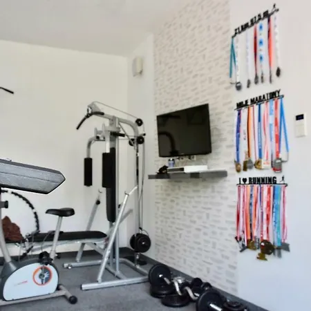 Apartamento 2 With Sauna, Fitness And Beautiful Garden